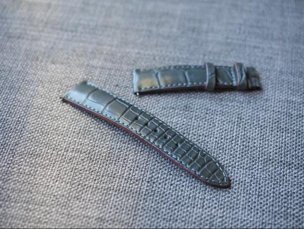 20mm 頂級短吻鱷魚錶帶-石墨灰